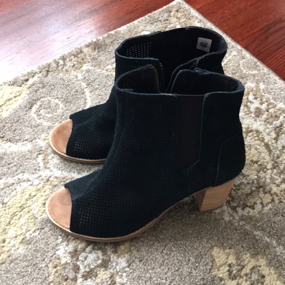 Toms wedges